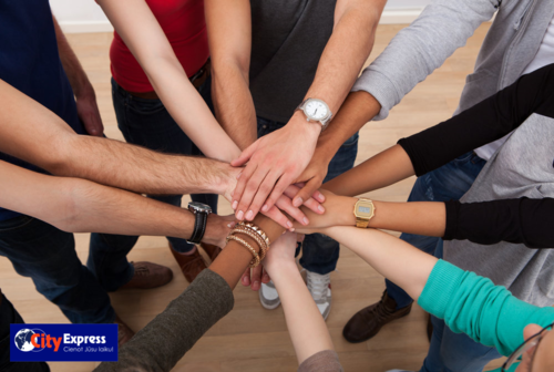 City Express kurjers kurjerpasts kurjeru pakalpojumi kravu parvadajumi steidzama piegade KOMANDA